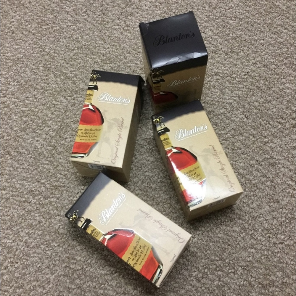 New 4 Gift Box